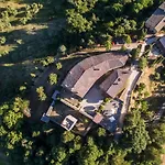 Castello Di Petroia Dimora D'epoca Hotel 4*