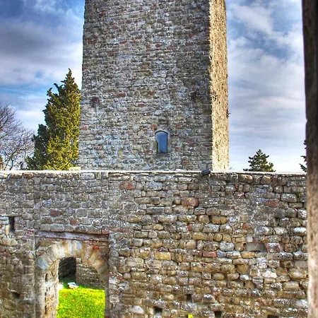 Castello Di Petroia Dimora D'epoca Szálloda