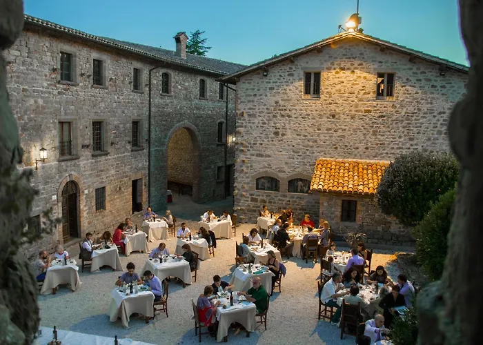Ξενοδοχείο Castello Di Petroia Dimora D'epoca Γκούμπιο