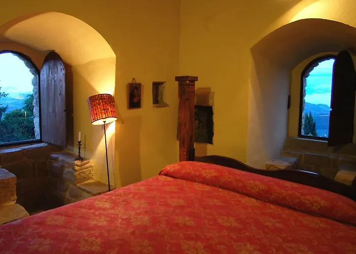 Hotel Castello Di Petroia Dimora D'epoca